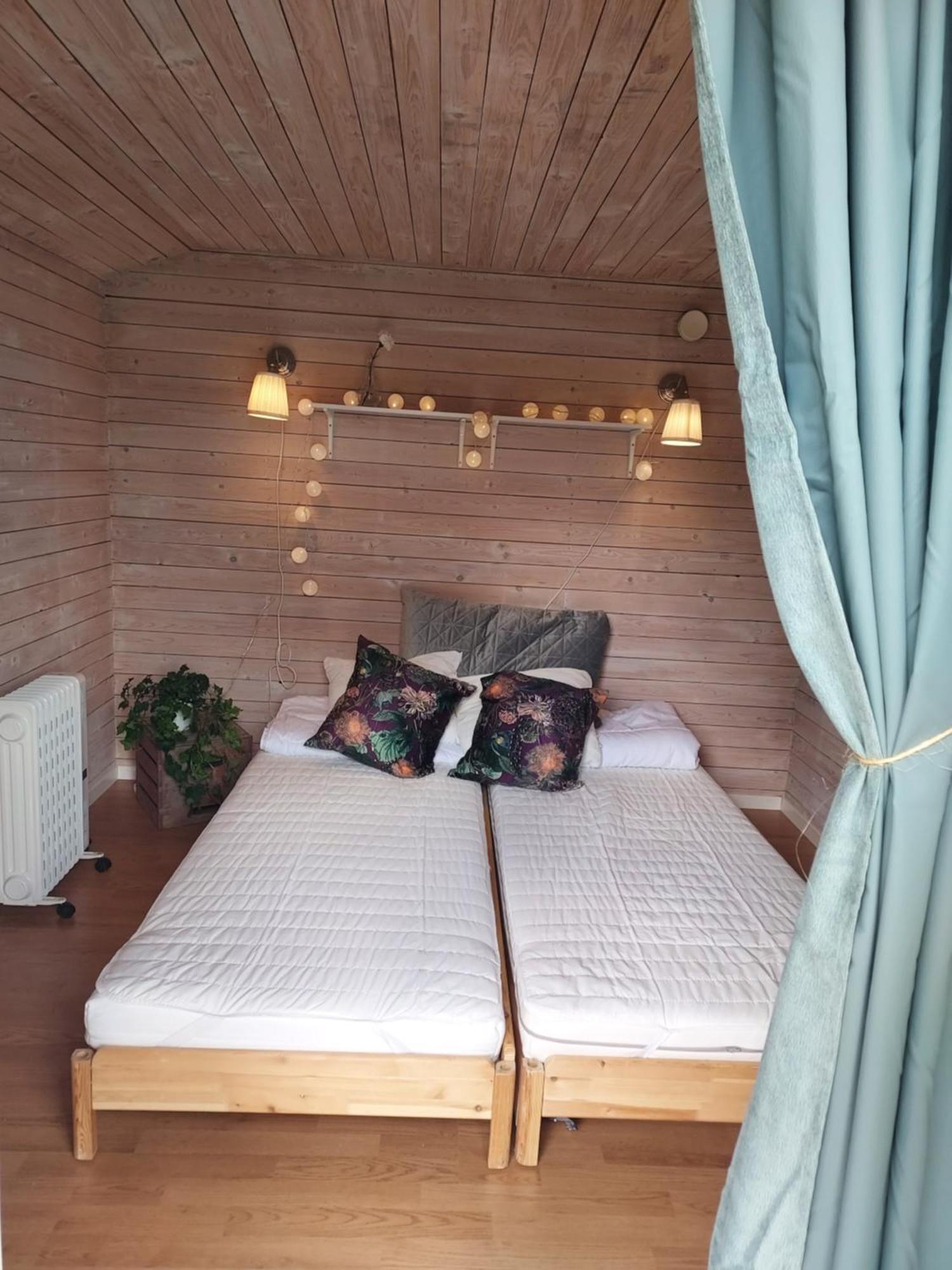 Aelgbergets Bed & Breakfast Ucklum Quarto foto